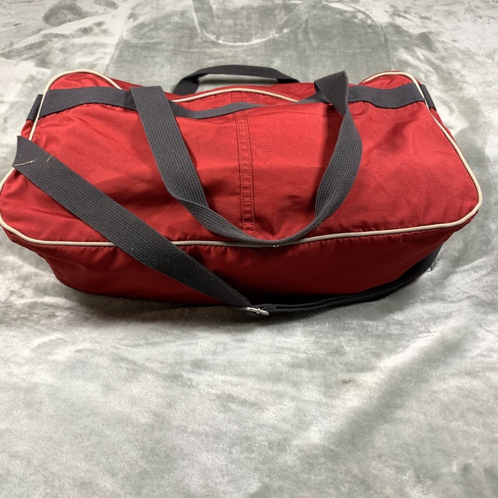 Vintage Nike Duffle Bag Adjustable Strap Gym Swoosh Embroidered 90s Travel Y2K - Picture 3 of 14